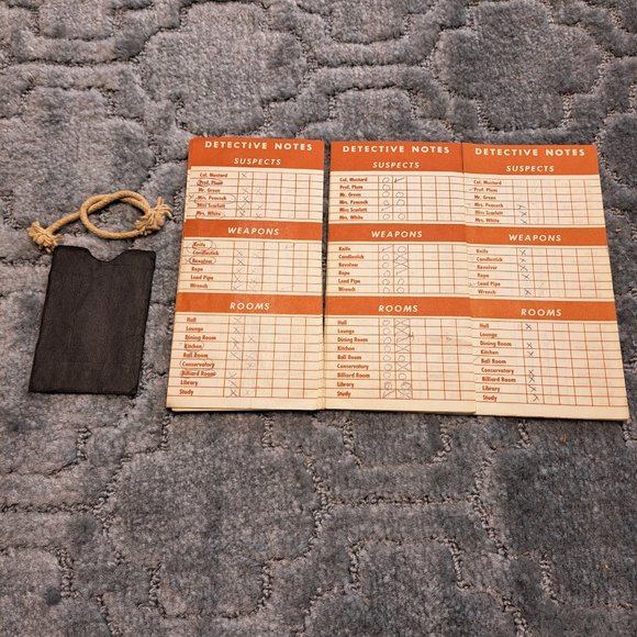 VINTAGE CLUE BOARD GAME 1956 REPLACEMENT PARTS ROPE ENVELOPE NOTE PADS RARE HTF - Picture 4 of 5